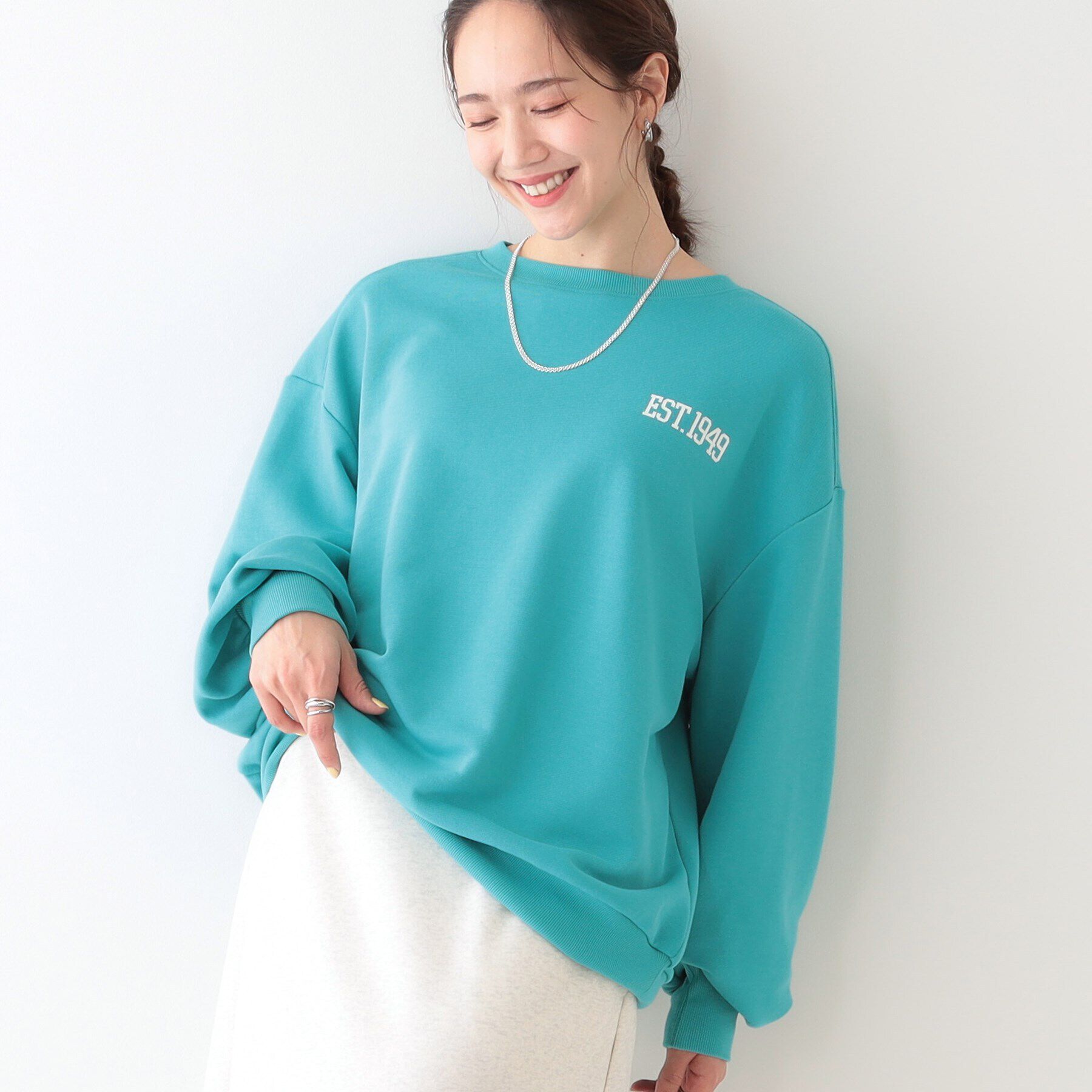 SHOO･LA･RUE「オーバーサイズで抜け感をプラス バックプリントスウェット」|パーカー|ブルー(092)