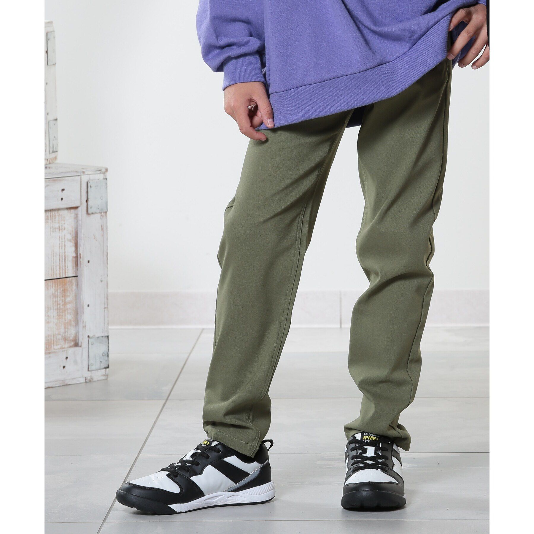 SHOO･LA･RUE「【100-150cm/洗える/男女兼用】ストレッチ カラースキニーパンツ」|その他|カーキ(029)