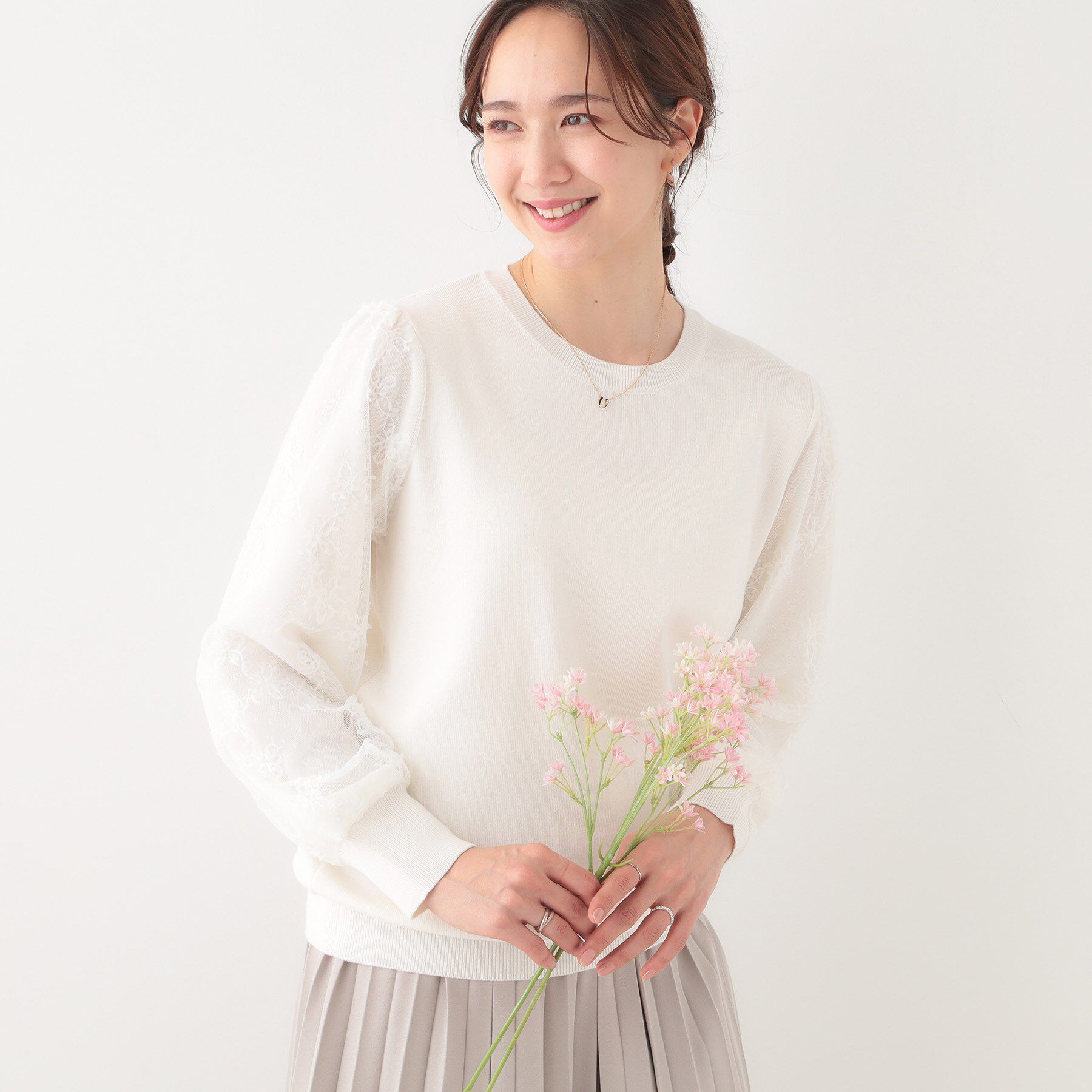 SHOO･LA･RUE「【S-LL】1枚で華やかになる お袖レースドッキングニット」|ニット・セーター|オフホワイト(003