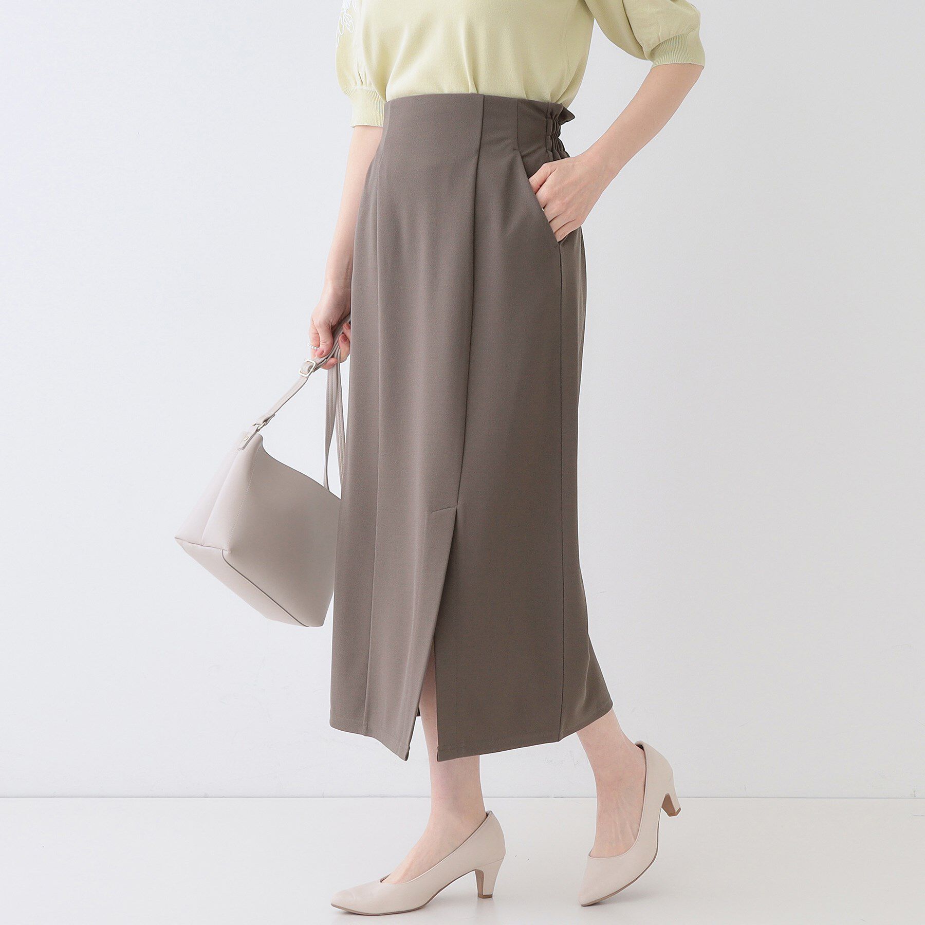 SHOO･LA･RUE「【洗える】洗濯後しわになりにくい カットジョーゼット ナロースカート」|スカート|チャコールグレー(0