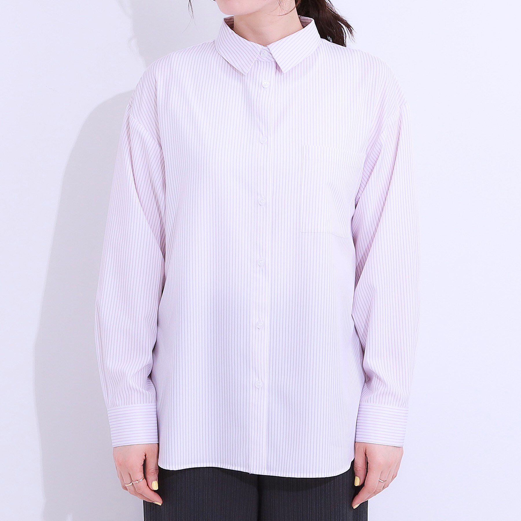 SHOO･LA･RUE「【ひんやり/UV/吸水速乾/洗濯後しわになりにくい】ラッシュガードにもなる ストライプ前開きシャツ」|シャツ・ブラウス|