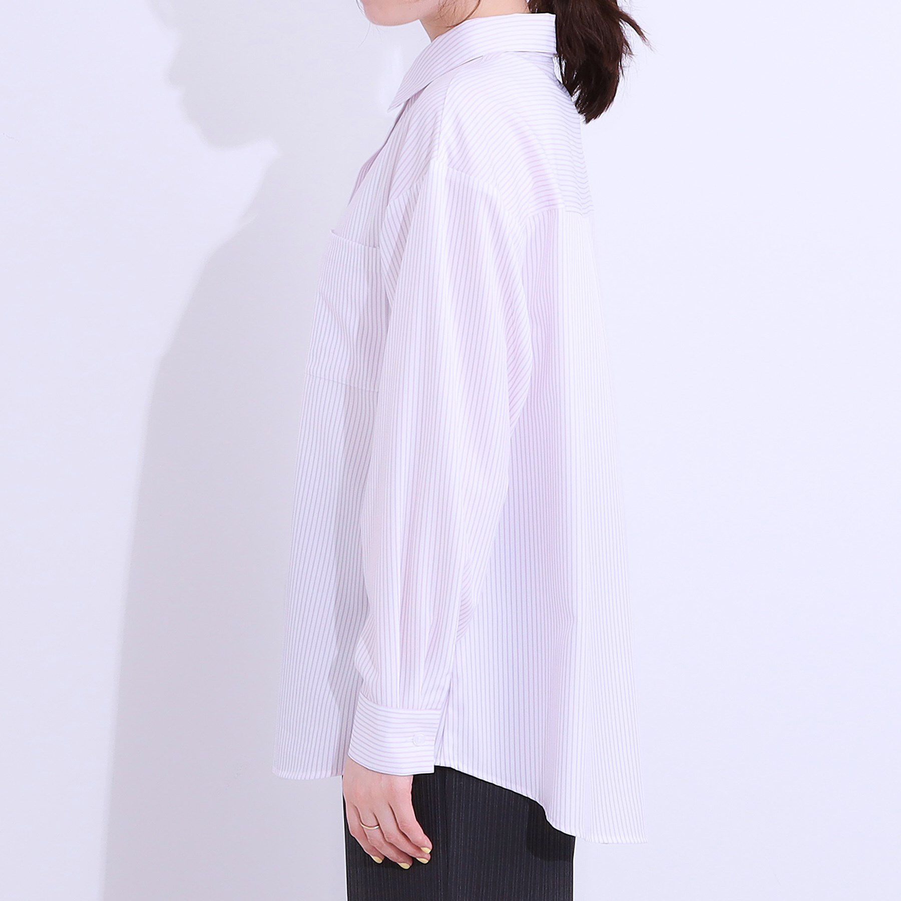 SHOO･LA･RUE「【ひんやり/UV/吸水速乾/洗濯後しわになりにくい】ラッシュガードにもなる ストライプ前開きシャツ」|シャツ・ブラウス|