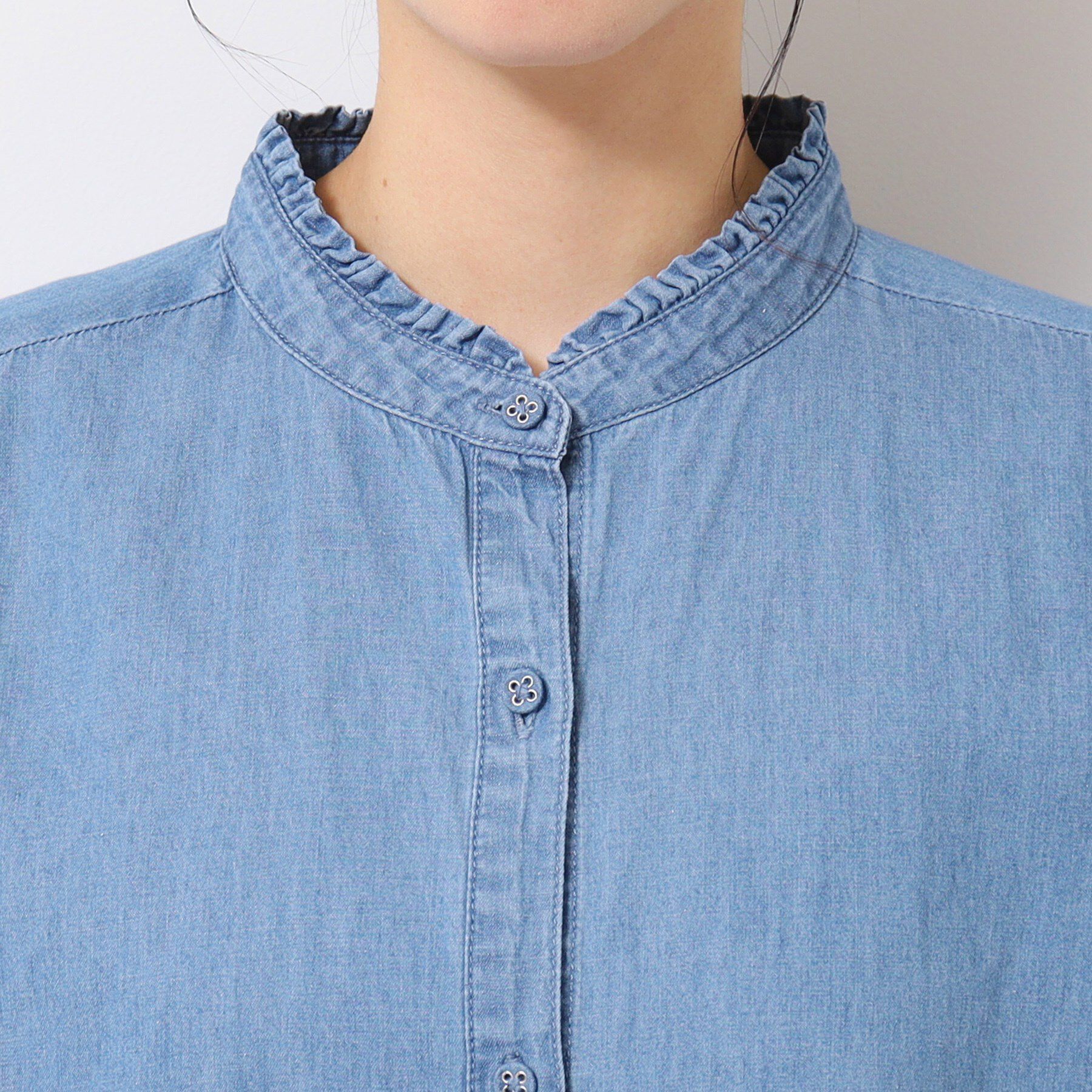 Dessin「【洗える】ギャザーフリル綿麻デニムブラウス」|シャツ・ブラウス|