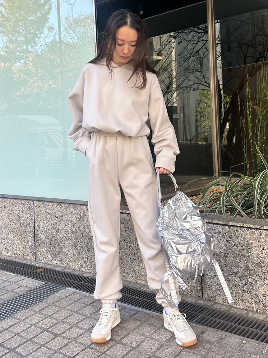 emmi atelier「【IPSA/emmi】ダンボールフーディートップス」|Tシャツ・カットソー|