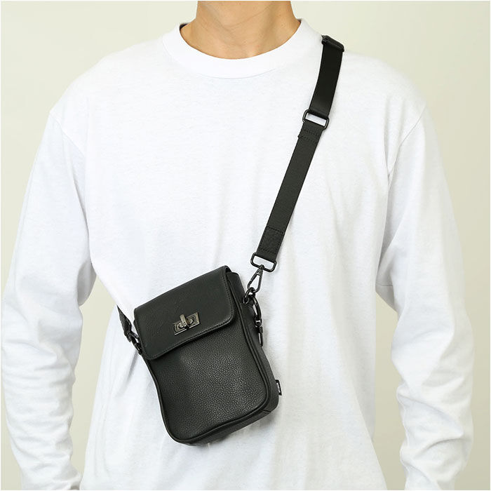 BACKYARD FAMILY「waku ワク ショルダーバッグ WK-0052 通販 スマホポシェット ネックウォレット」|ショルダー・メッセンジャー|