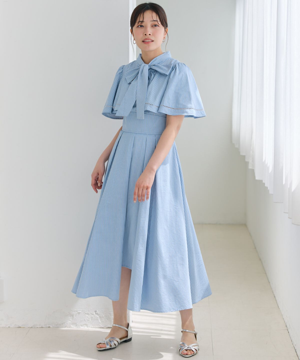 アンドクチュール「ケープデザインストライプワンピース」|ワンピース|purpleborderｽﾄﾗｲﾌﾟ