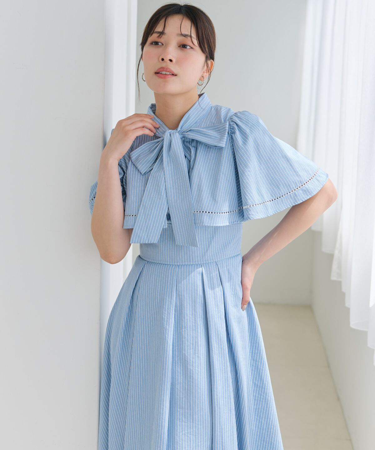 アンドクチュール「ケープデザインストライプワンピース」|ワンピース|