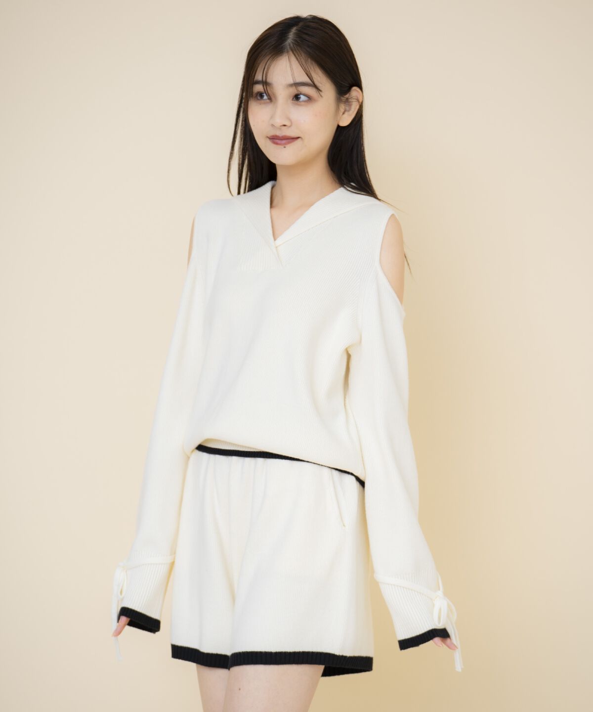 REDYAZEL「セーラーカラートップス&ショートパンツニットセットアップ」|ワンピース|