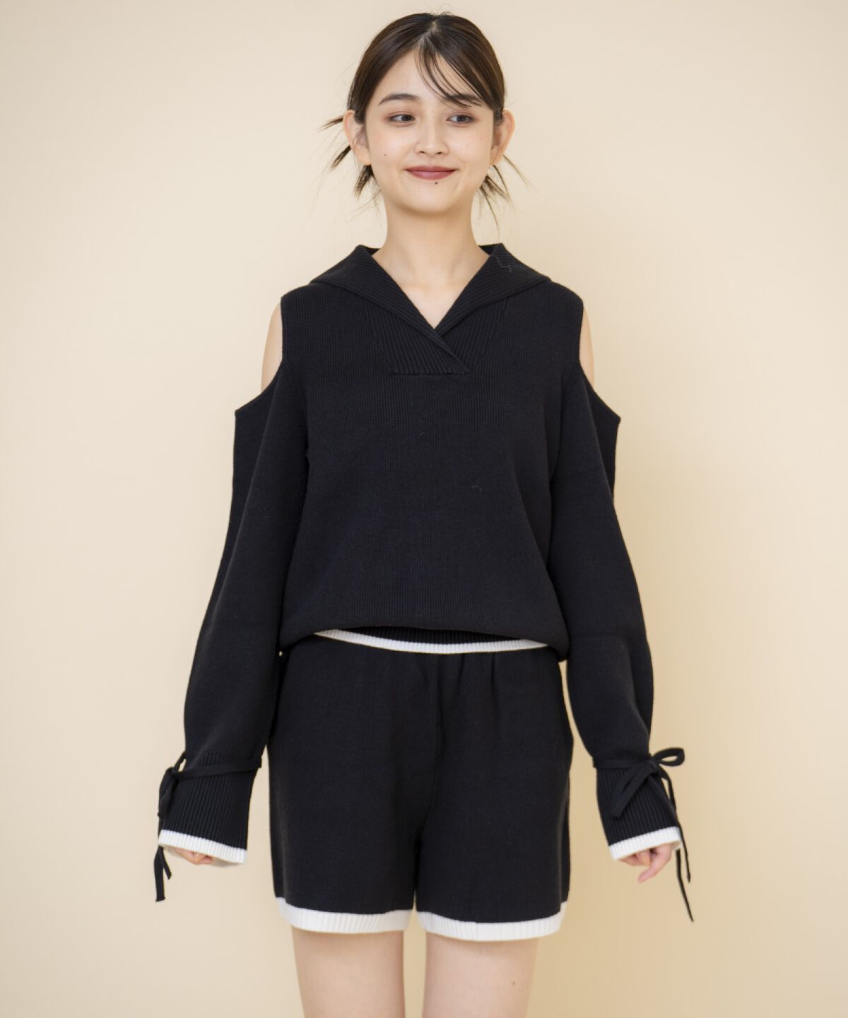 REDYAZEL「セーラーカラートップス&ショートパンツニットセットアップ」|ワンピース|