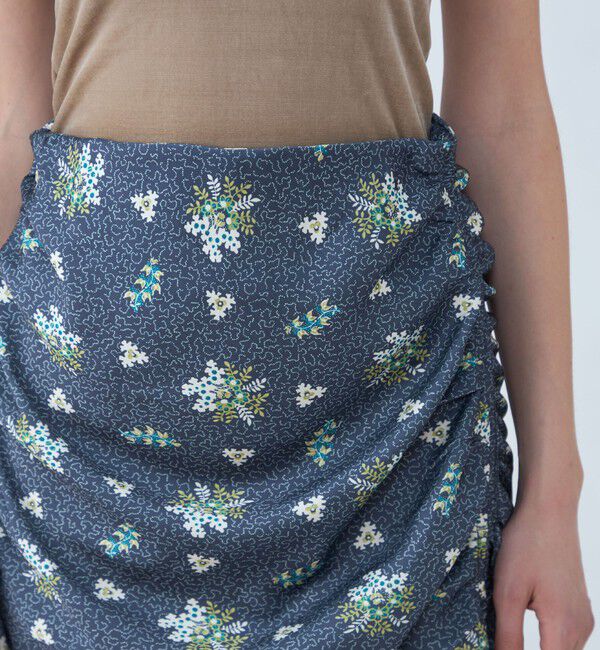 SOULEIADO「ポリエステルサテンプリント サイドシャーリングスカート」|タイト|