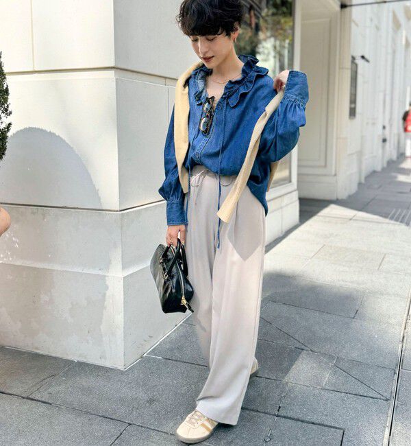 Rie Miller「【RM denim】フリルギャザーデニムブラウス」|シャツ・ブラウス|