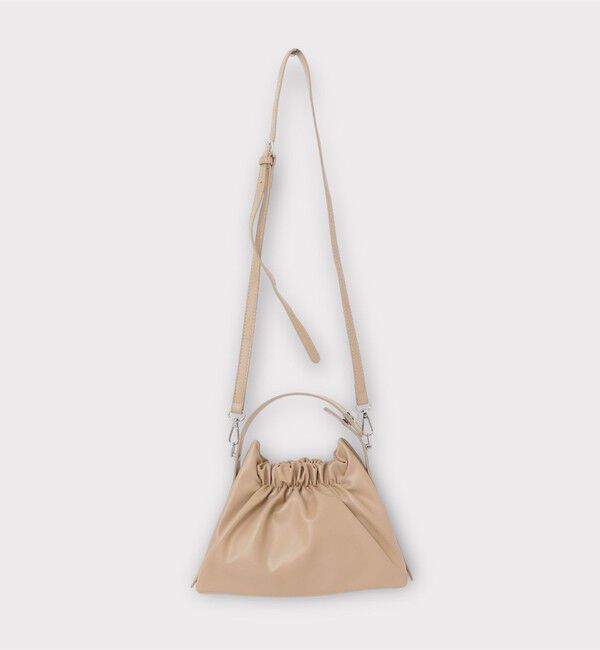 fredy emue「ギャザー三角ワンハンドルバッグ」|ショルダー・メッセンジャー|