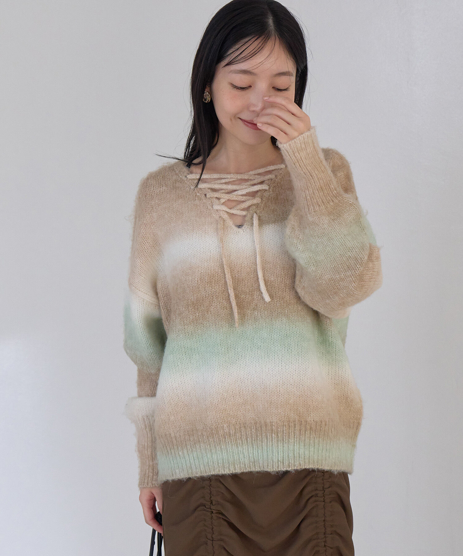 VIS「【前後2WAY】レースアップグラデーションニット」|ニット・セーター|