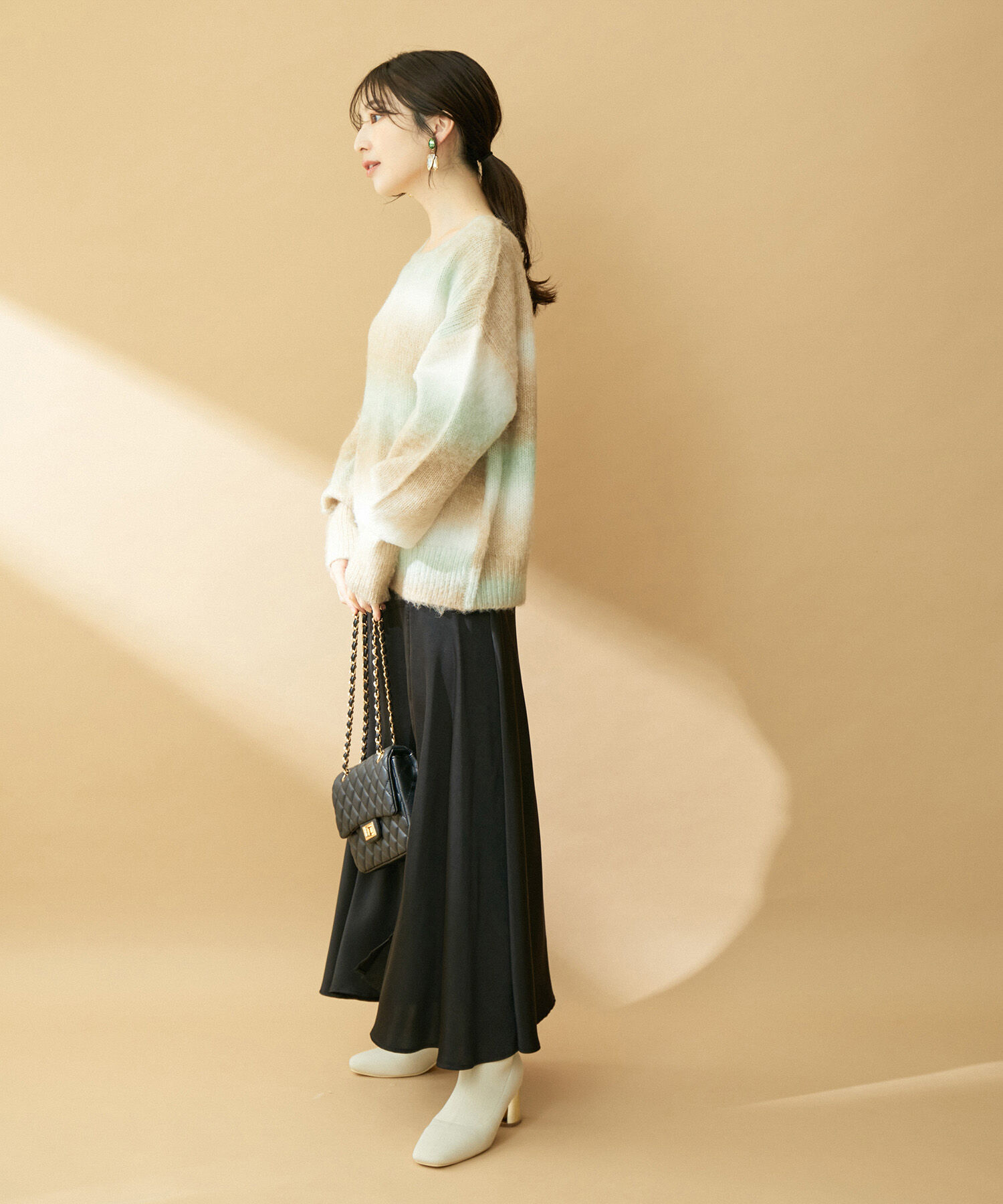 VIS「【前後2WAY】レースアップグラデーションニット」|ニット・セーター|