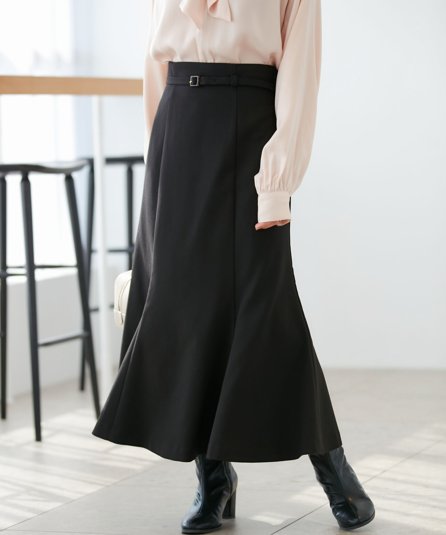 VIS「【洗える・防シワ】美easy裏起毛マーメイドスカート」|スカート|ブラック(01)