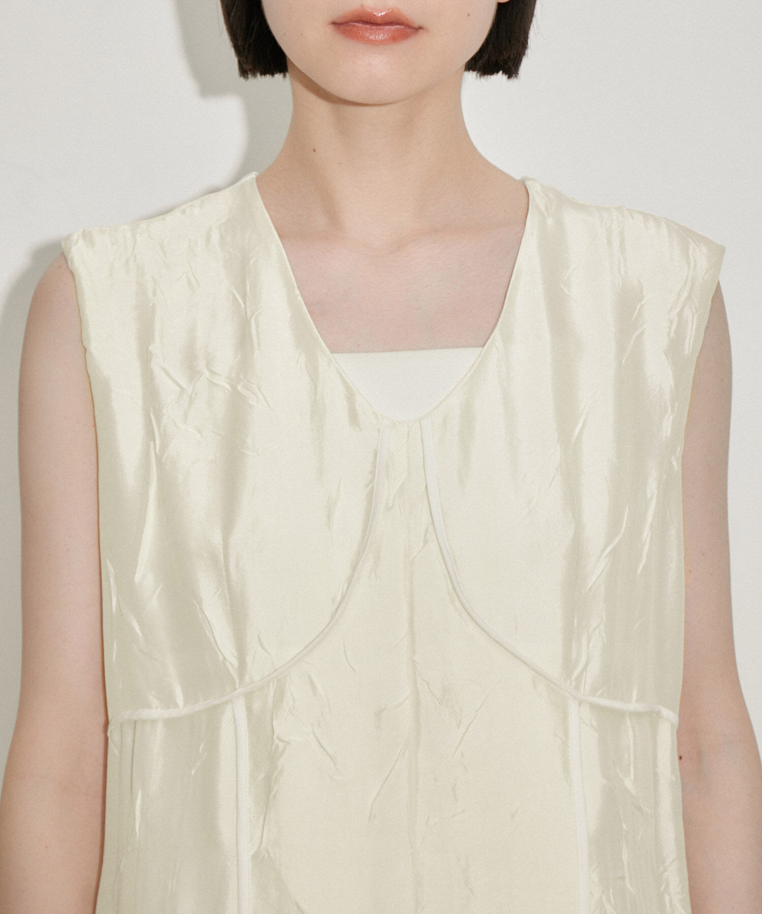 ADAM ET ROPE'「グロッシーロンパース」|オールインワン|