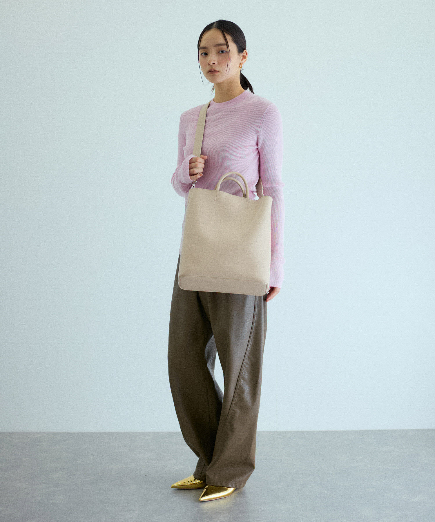 ADAM ET ROPE'「【A4・PC対応・一部WEB限定カラー】ダブルポケットトートバッグ」|トートバッグ|