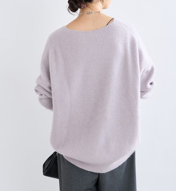  「【抜け感シルエット】ヘアリーウール片畦Vネックニット」|ニット・セーター|