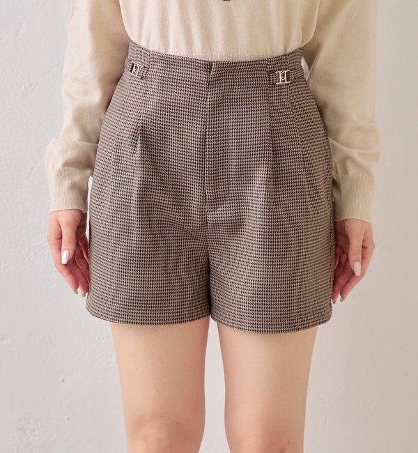  「【REVIVAL/WEB限定】チャーム付タックショートパンツ」|チノ|