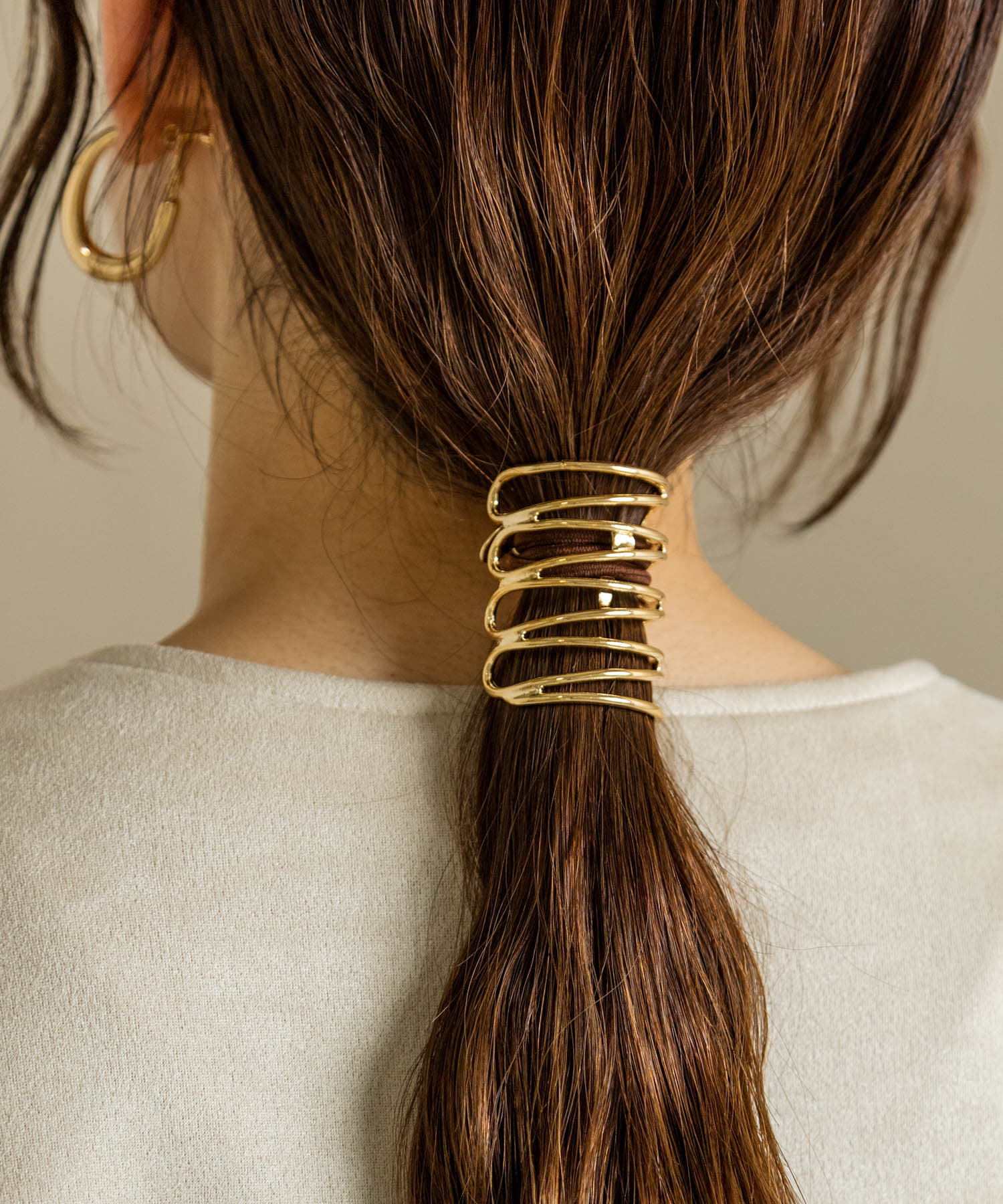 SMELLY「メタルモヨウヘアカフ」|ヘアゴム・シュシュ|