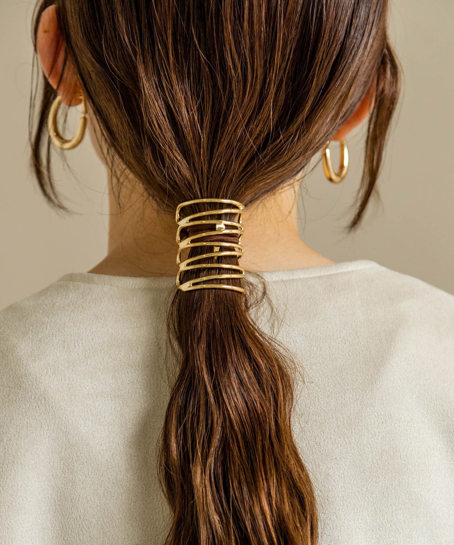 SMELLY「メタルモヨウヘアカフ」|ヘアゴム・シュシュ|