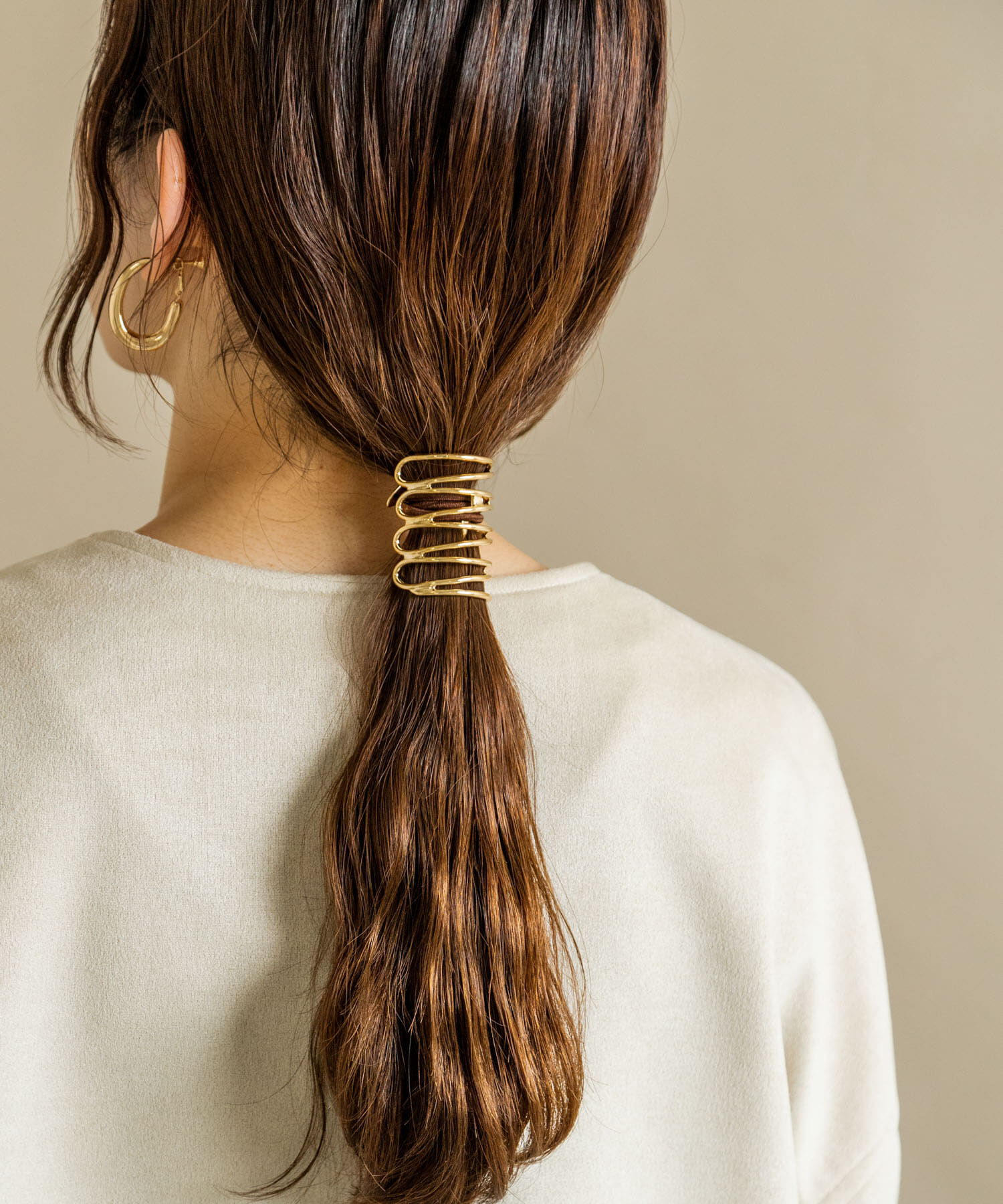 SMELLY「メタルモヨウヘアカフ」|ヘアゴム・シュシュ|