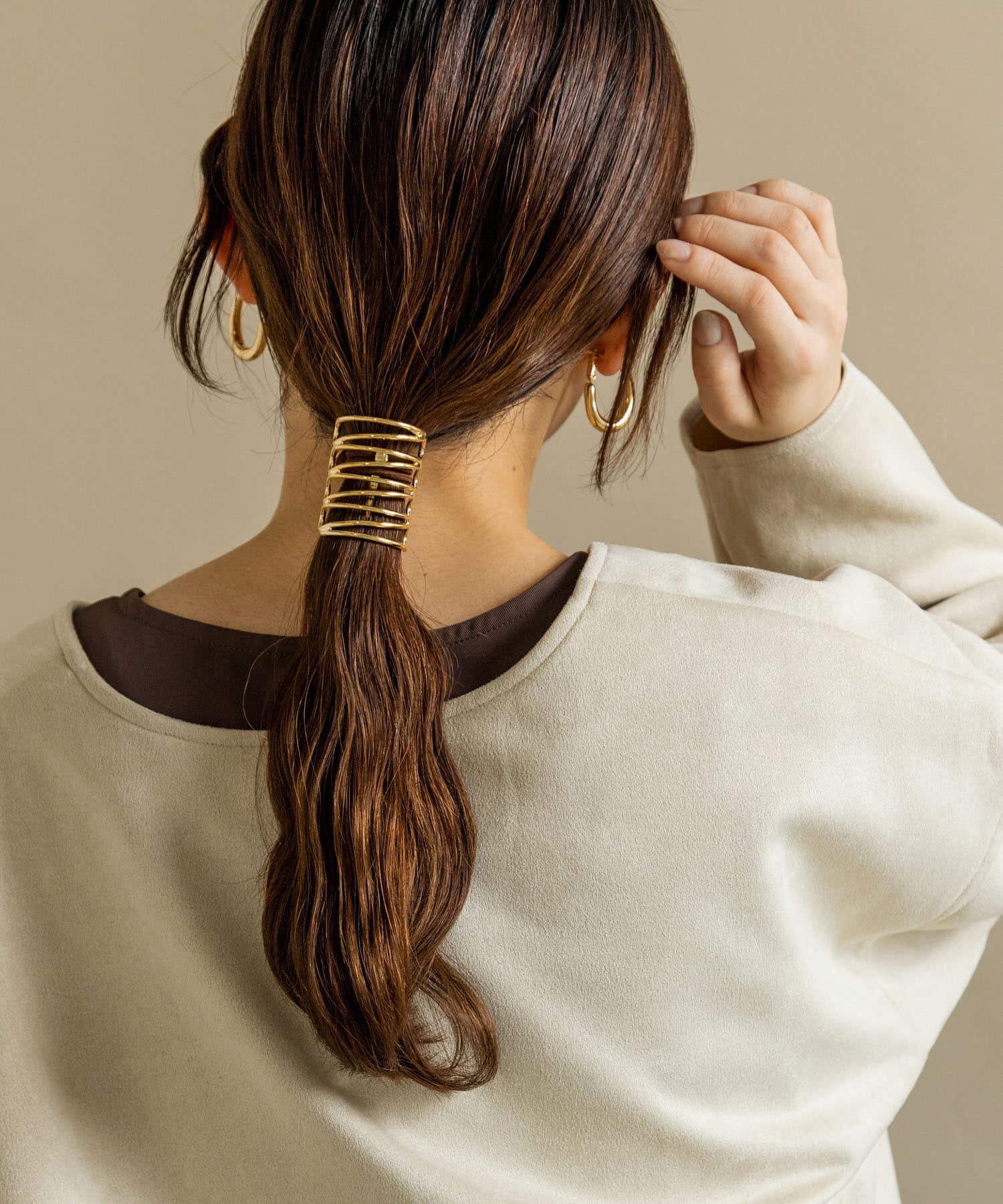 SMELLY「メタルモヨウヘアカフ」|ヘアゴム・シュシュ|