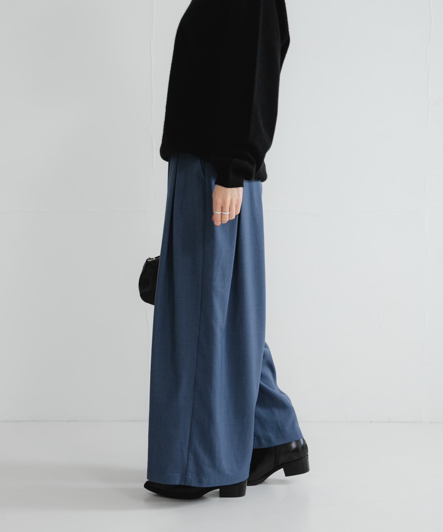 URBAN RESEARCH「ストレッチタックギャザーワイドパンツ」|その他|