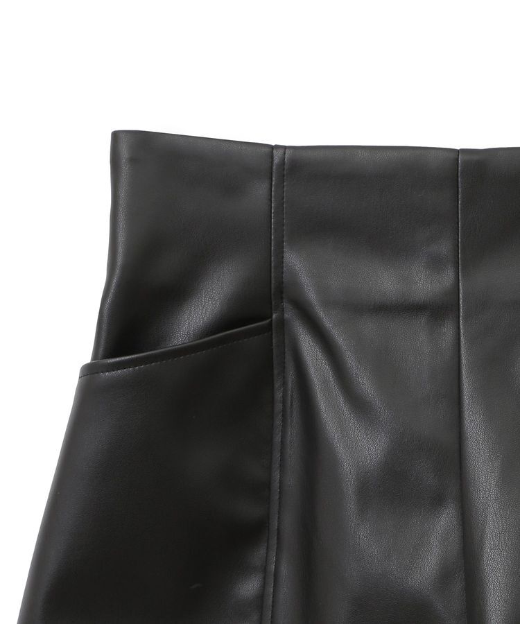 earth music&ecology「シンセティックレザーショートパンツ」|その他|