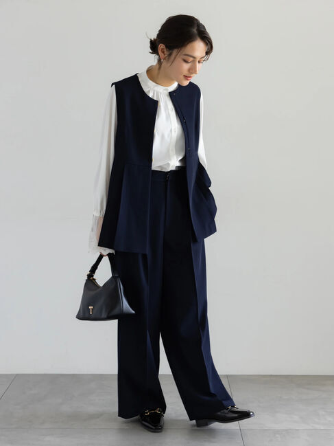 Te chichi「【セレモニーアイテム】サイドプリーツペプラムジレ（セットアップ可）」|ダウンベスト・ベスト|