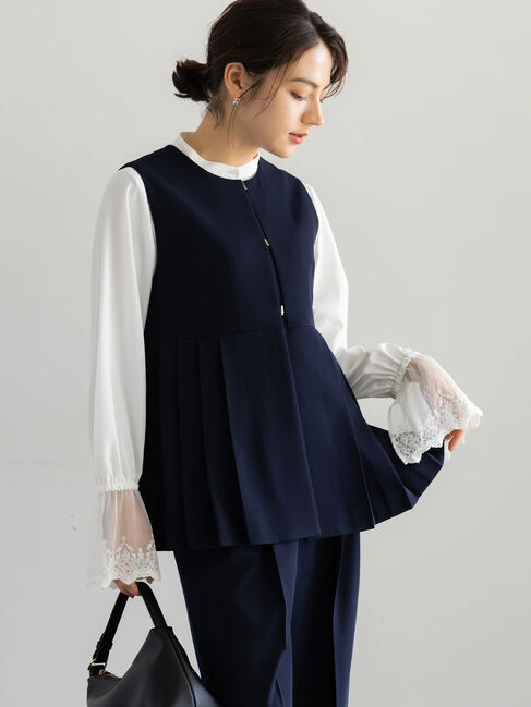 Te chichi「【セレモニーアイテム】サイドプリーツペプラムジレ（セットアップ可）」|ダウンベスト・ベスト|