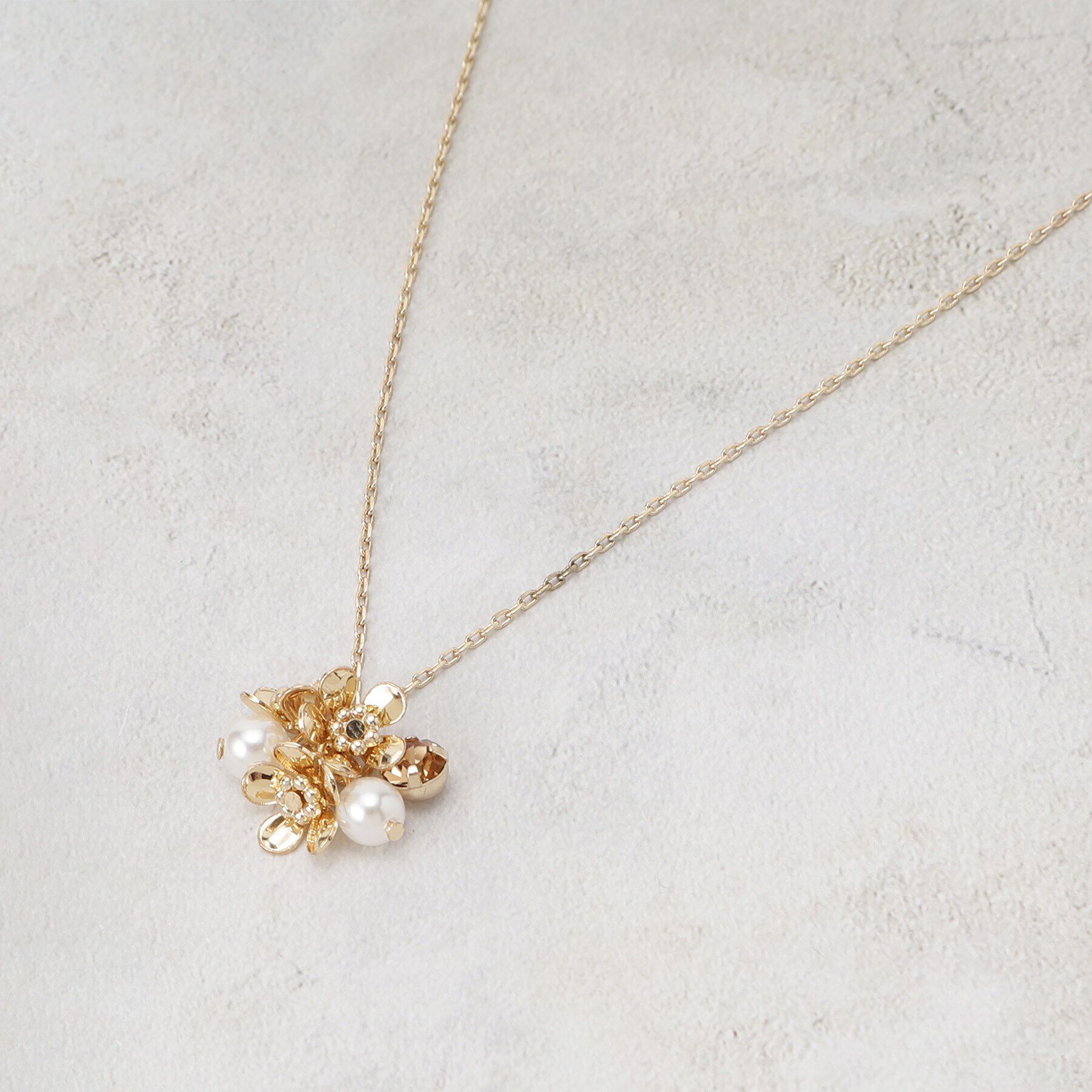 grove「メタルフラワービジューネックレス」|ネックレス|