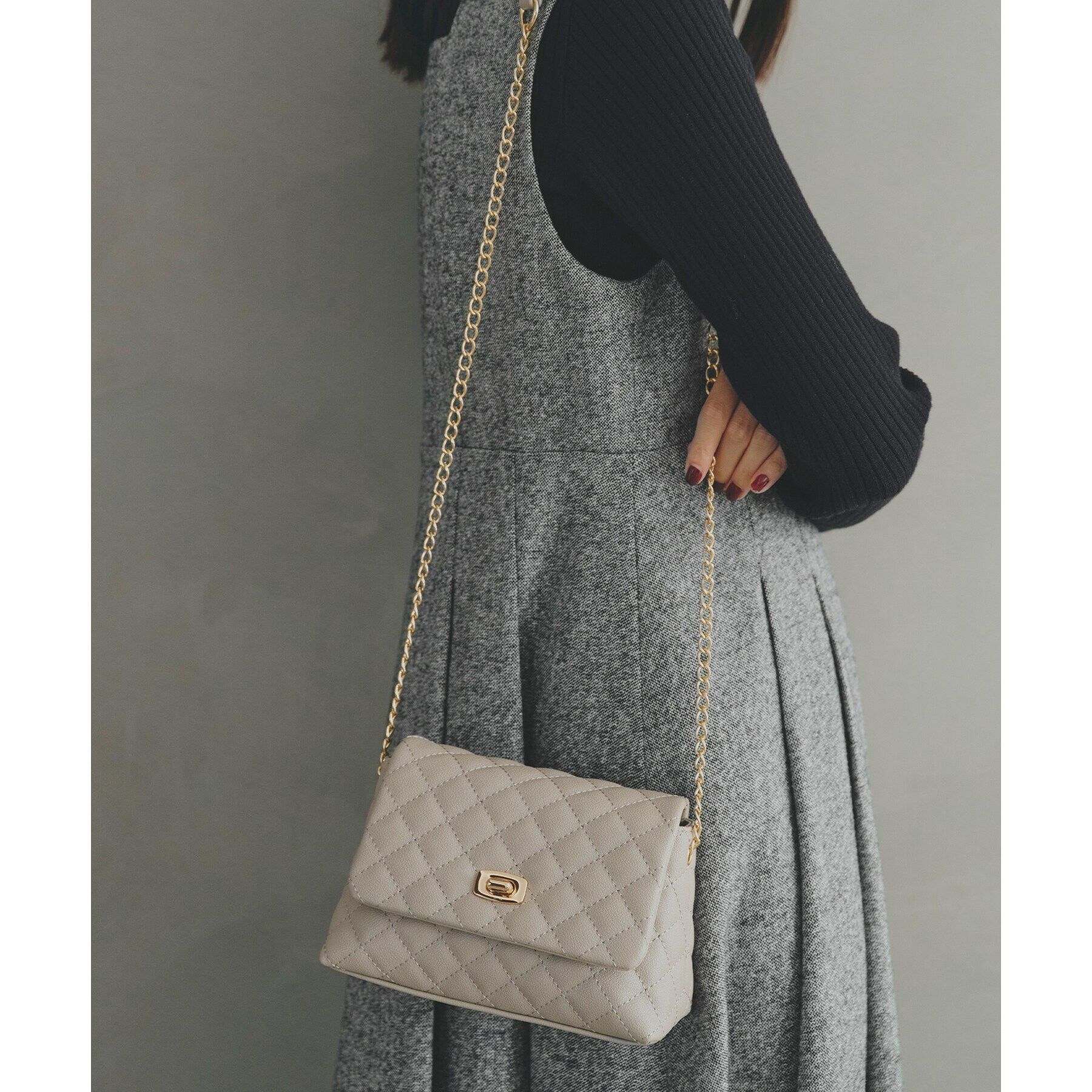 grove「【雑誌掲載】キルトフラップチェーンミニショルダー」|ショルダー・メッセンジャー|グレー(012)