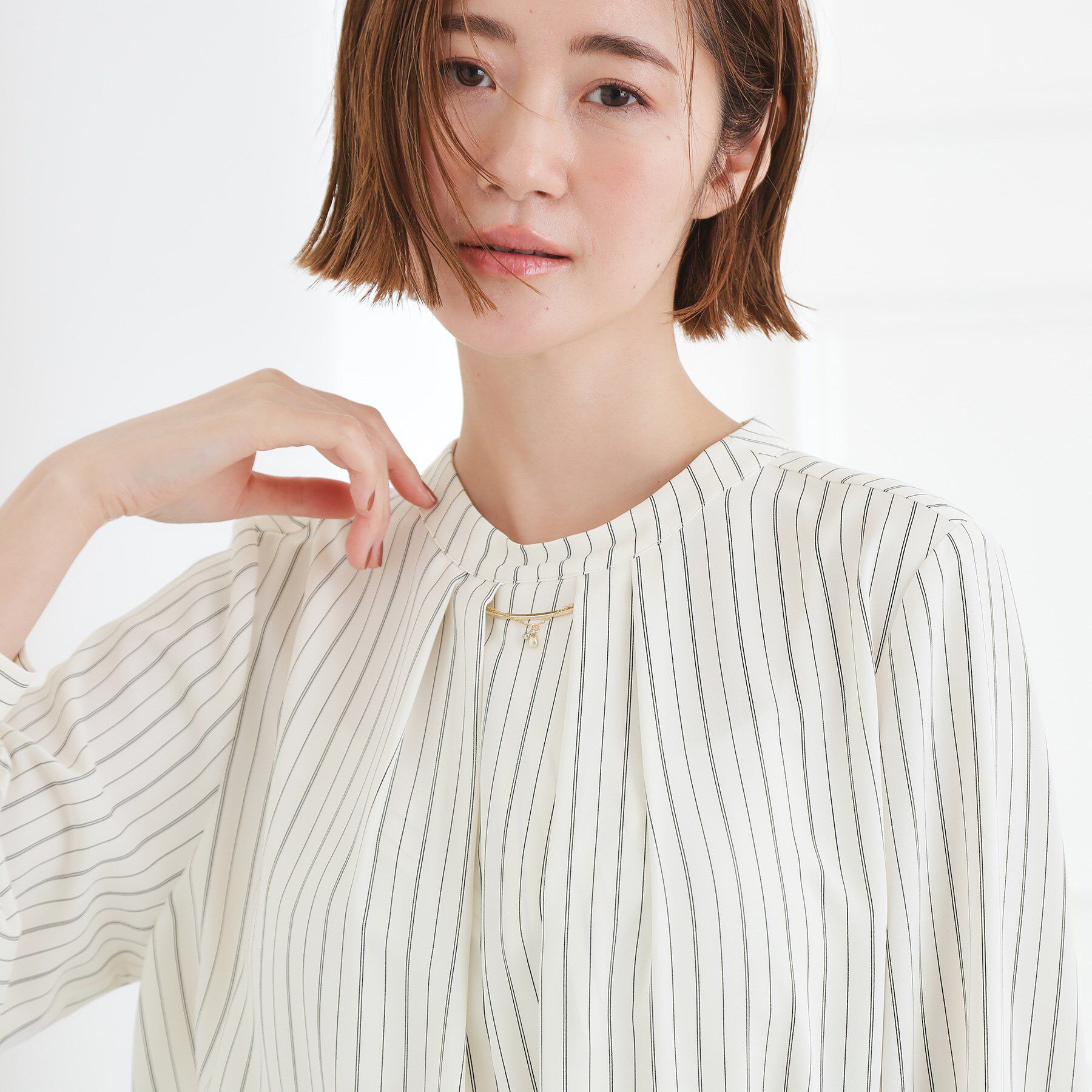 grove「【マシンウォッシュ/防シワ/UVカット】ボウタイブラウス【マルチWAY】」|シャツ・ブラウス|