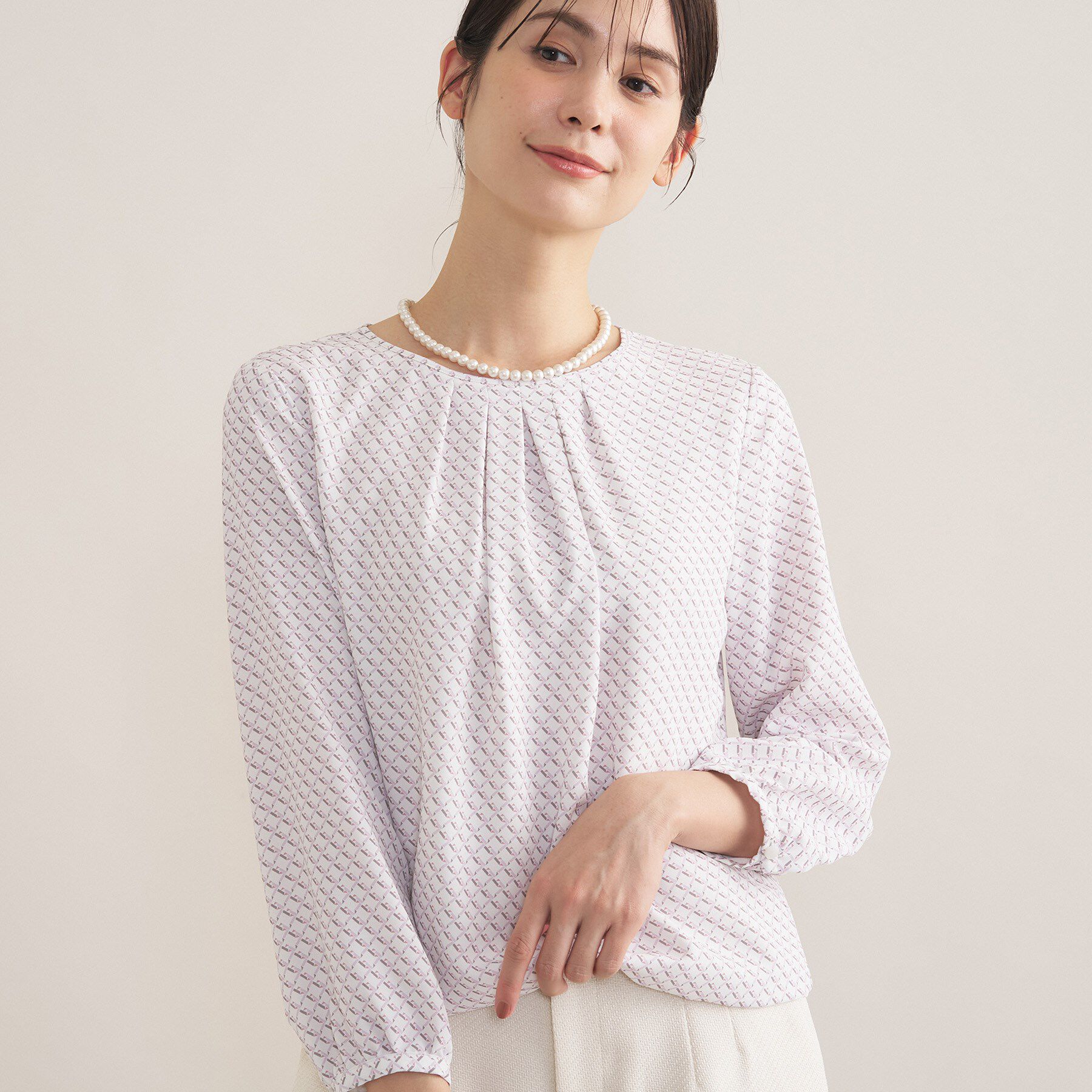 INDIVI「【セレモニー／洗える／透けにくい】ダイヤ柄プリントブラウス」|シャツ・ブラウス|ライトピンク(170