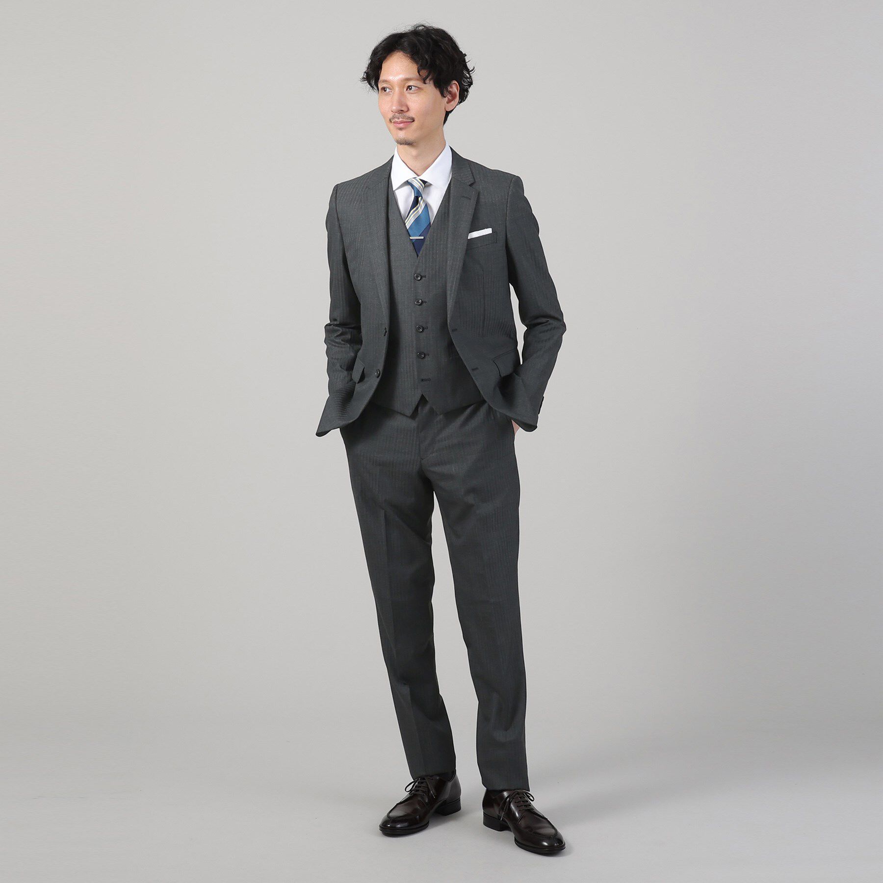 TAKEO KIKUCHI「【Sサイズ～】シャイニーヘリンボンストライプ ベスト」|スーツ|