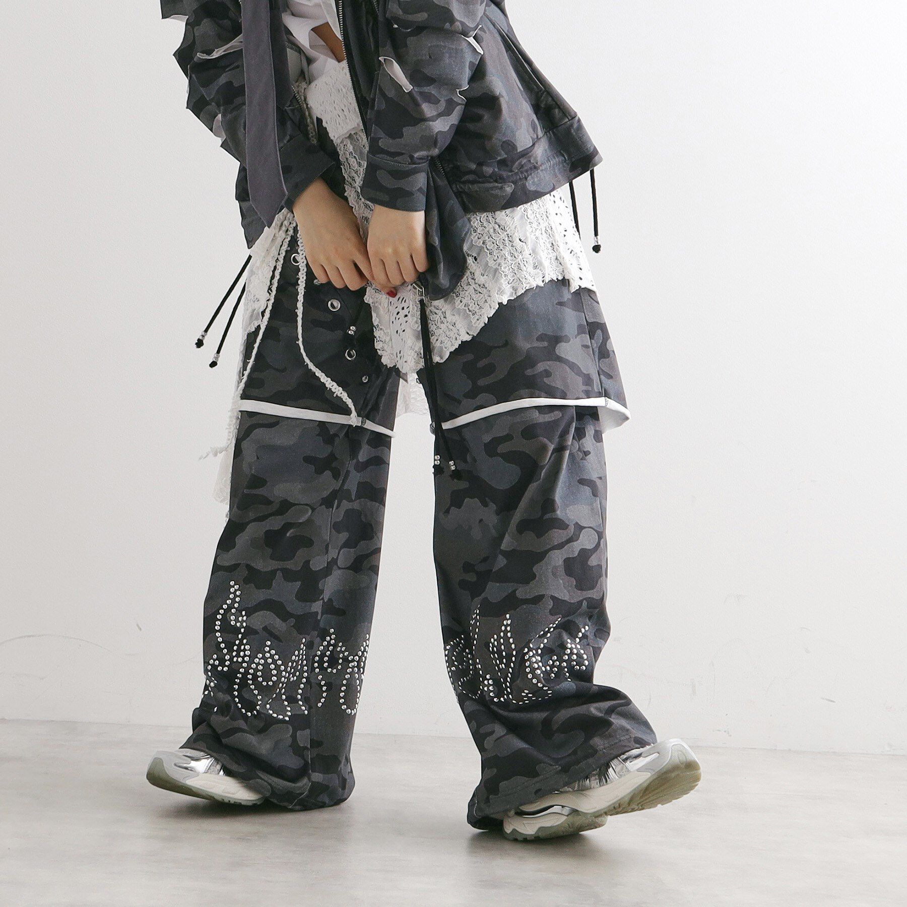 tk.TAKEO KIKUCHI「K&rsquo;PJT by AOI 『Lightweight Pants』」|その他|