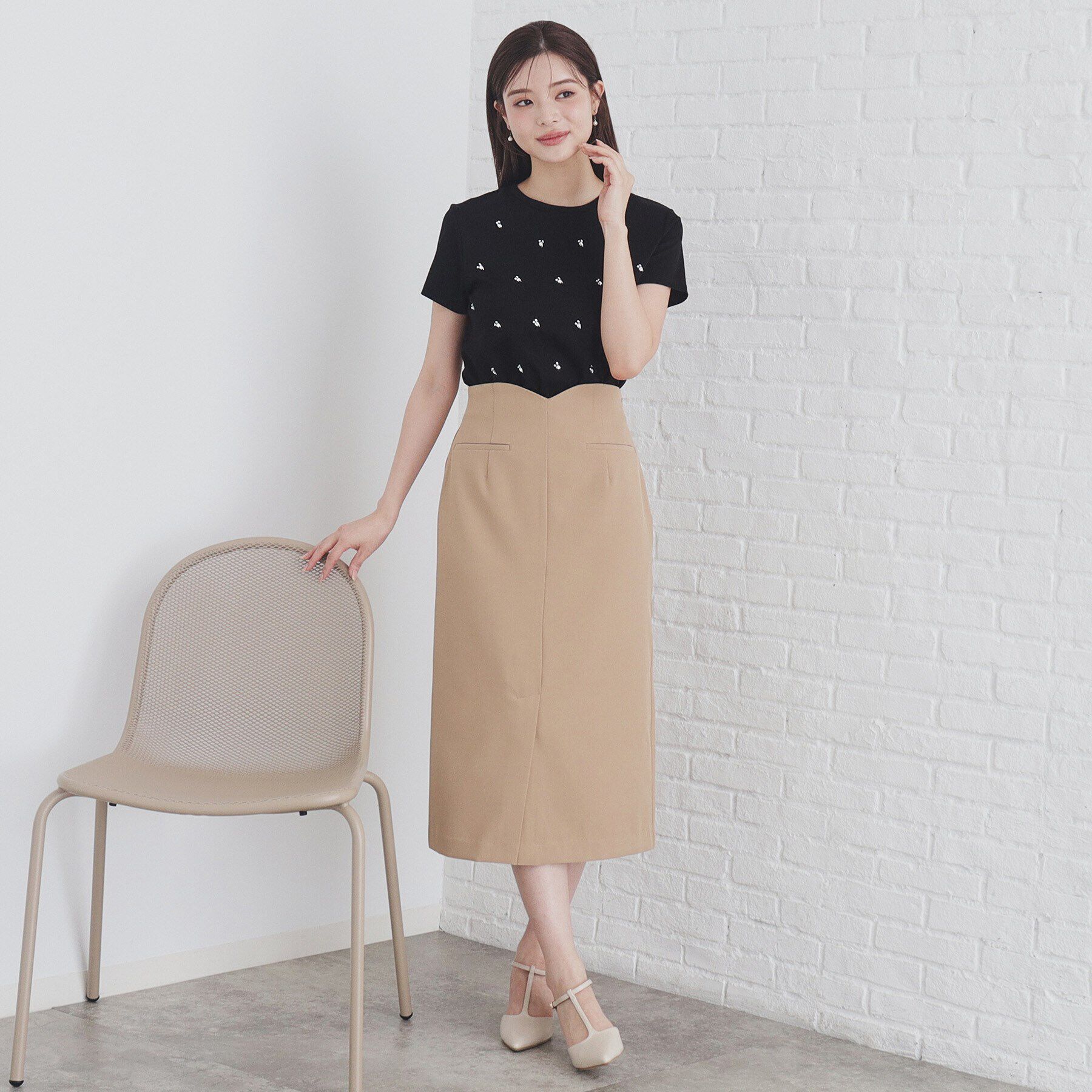 index「《美人百花掲載》クールタッチ短丈ビジューTシャツ【洗濯機洗い/接触冷感】」|Tシャツ・カットソー|