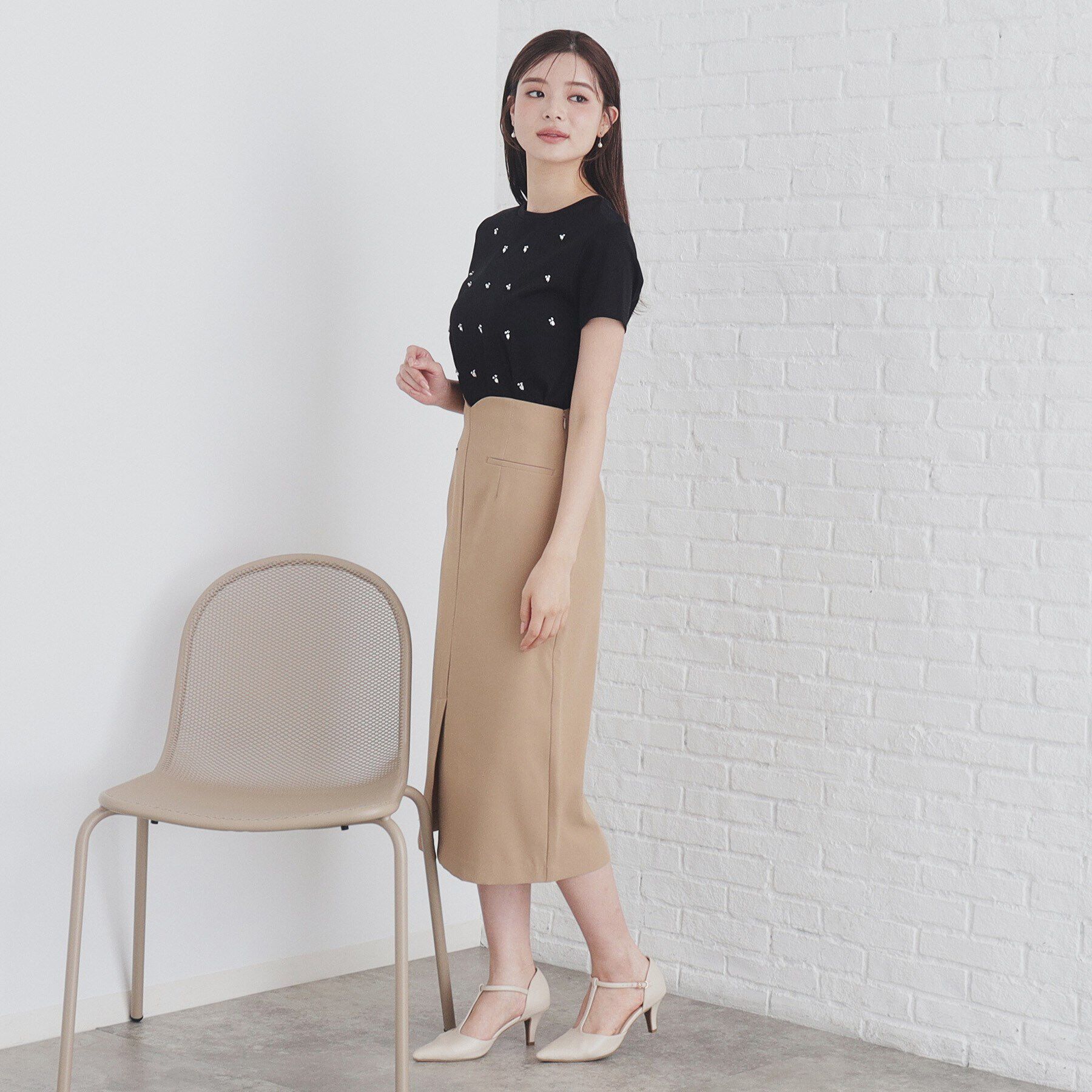 index「《美人百花掲載》クールタッチ短丈ビジューTシャツ【洗濯機洗い/接触冷感】」|Tシャツ・カットソー|