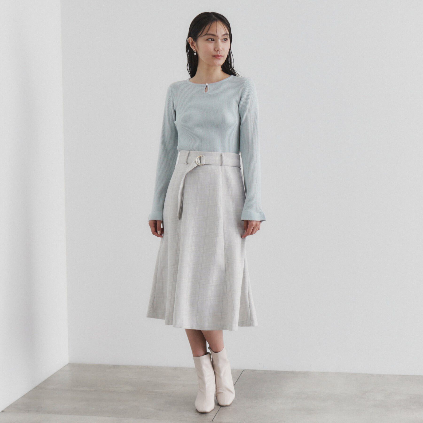 index「フロントパール袖フリルリブニット【洗濯機洗い可】」|ニット・セーター|