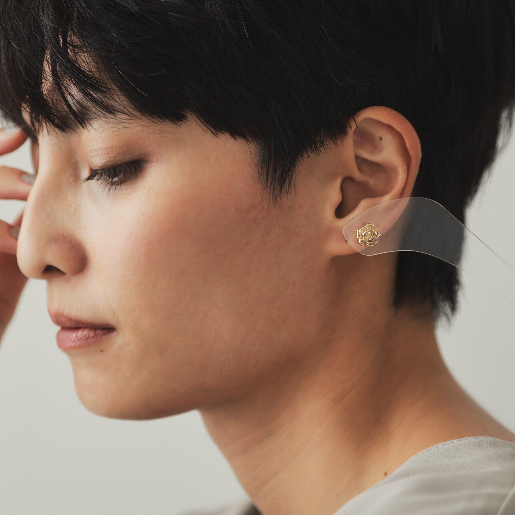 OPAQUE.CLIP「メタルローズピアス」|ピアス|