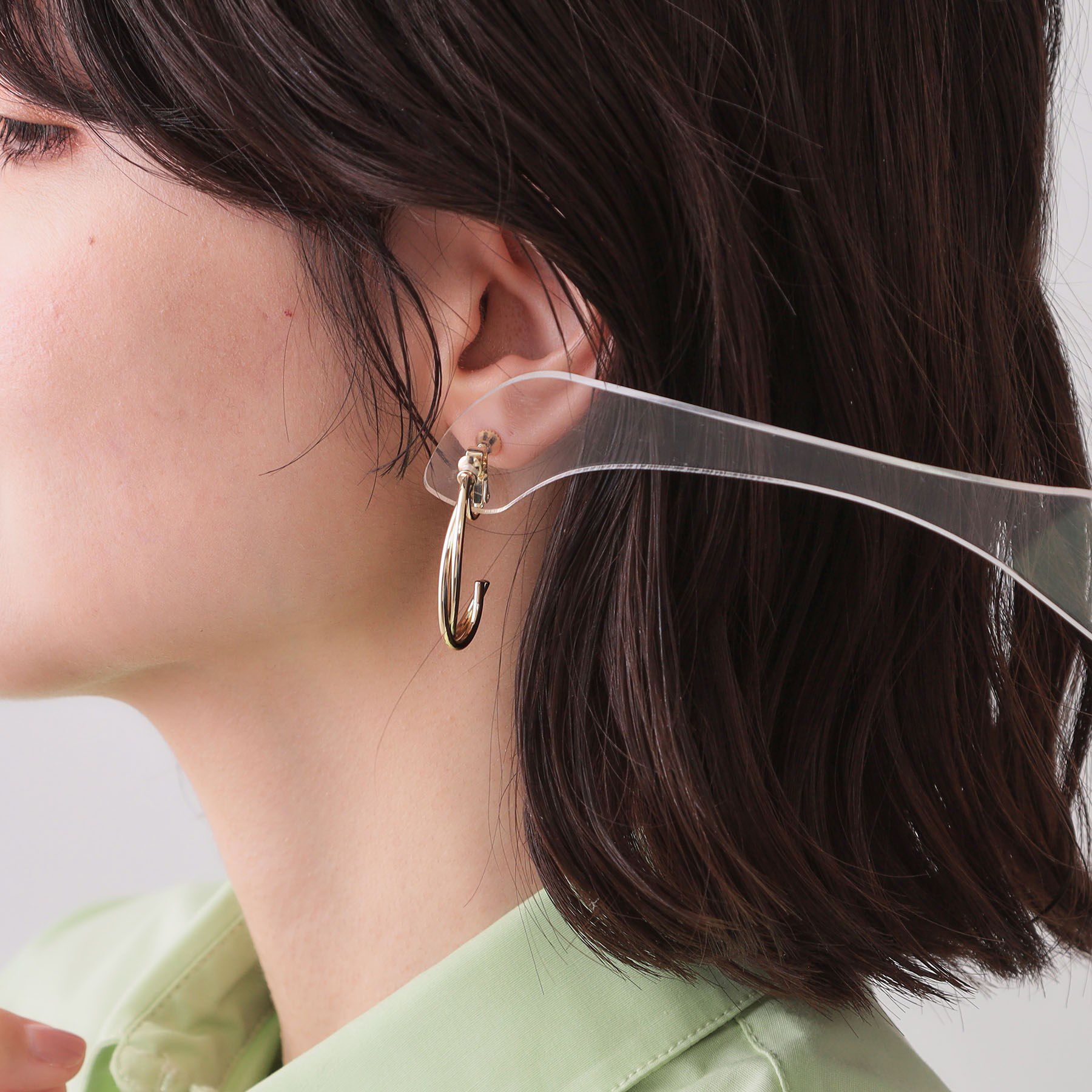 OPAQUE.CLIP「フープ風ビッグメタルイヤリング」|イヤリング|