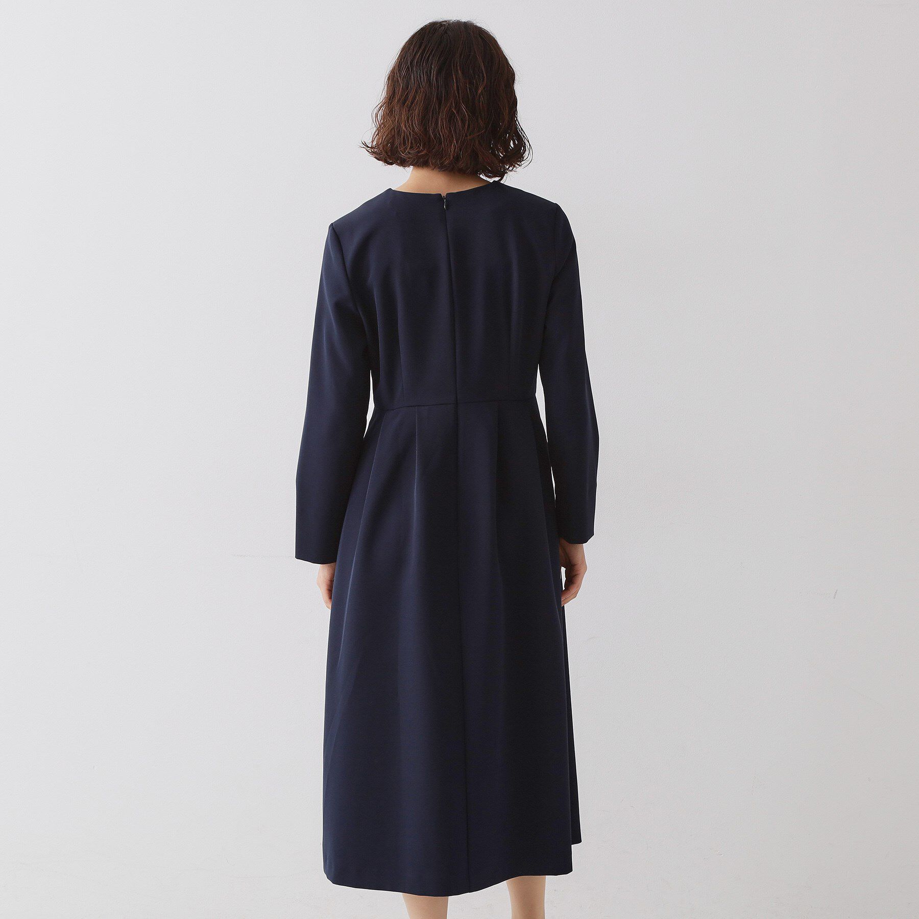 OPAQUE.CLIP「≪通勤・セレモニー対応≫フィットアンドフレアワンピースダブルクロス【洗濯機OK】」|ワンピース|