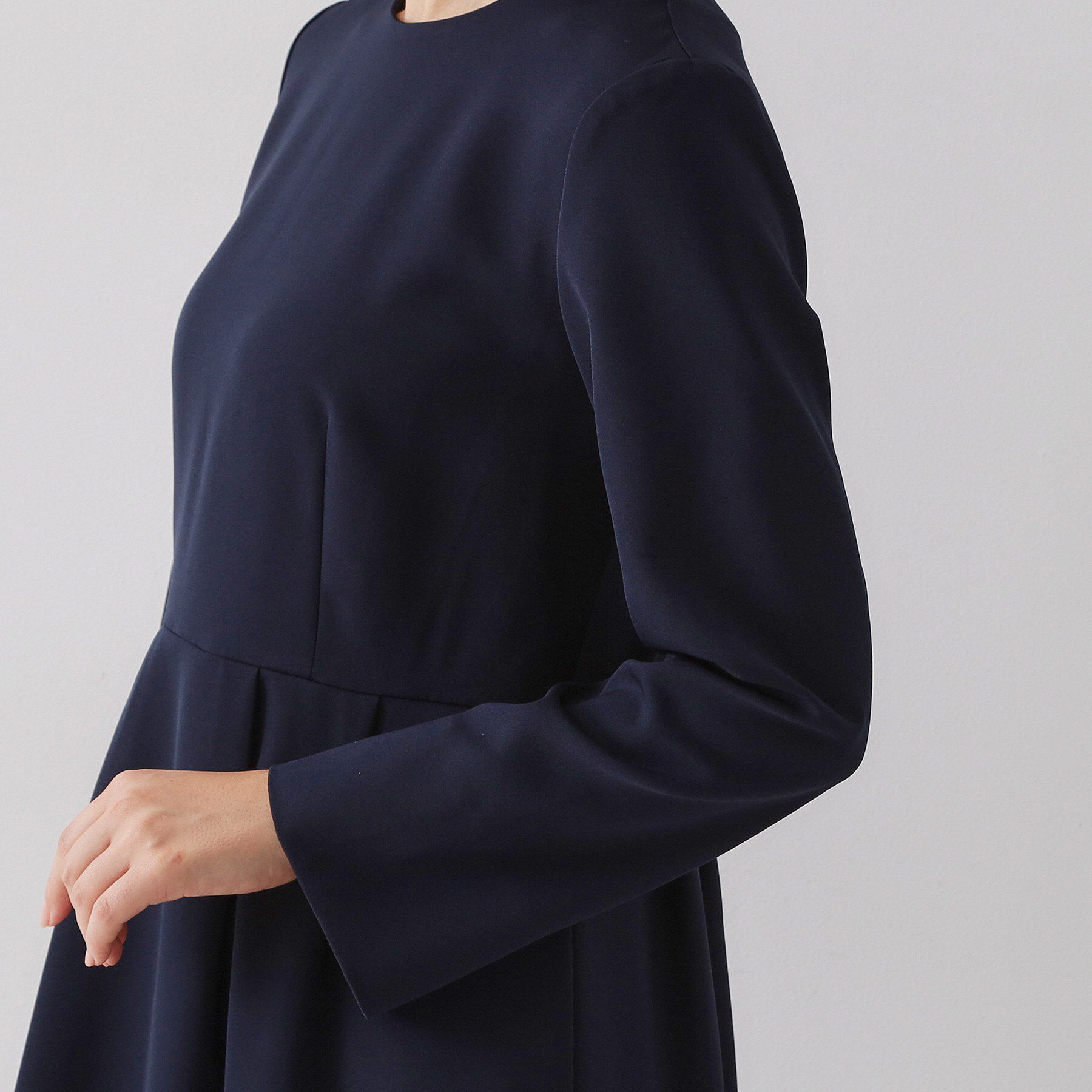 OPAQUE.CLIP「≪通勤・セレモニー対応≫フィットアンドフレアワンピースダブルクロス【洗濯機OK】」|ワンピース|