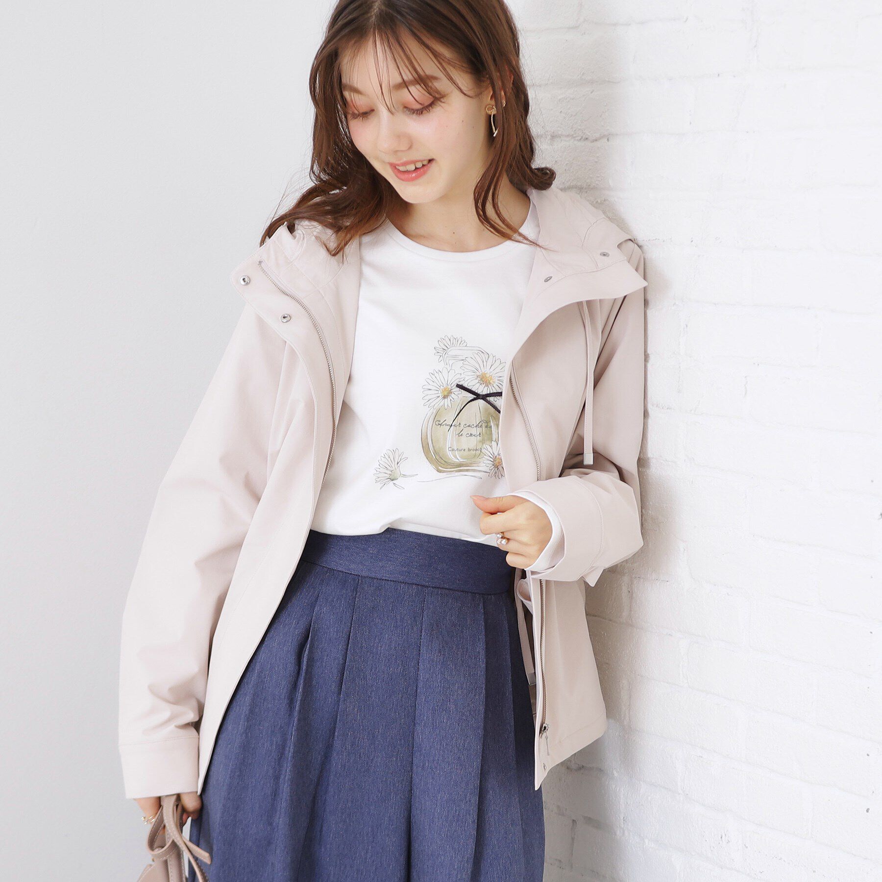 Couture broach「【UVカット・接触冷感・洗える】デイジーパルファムロンT」|Tシャツ・カットソー|