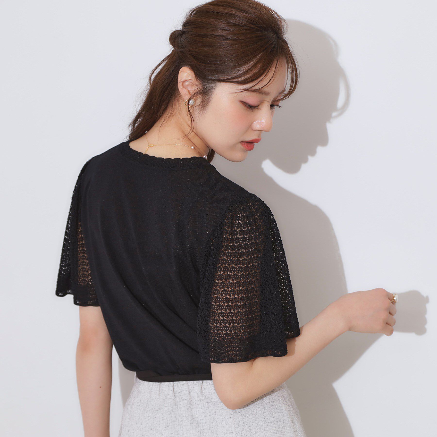 Couture broach「【手洗い可能・UV・アンチピリング・接触冷感・二の腕カバー】透かし袖ニットトップス」|ニット・セーター|