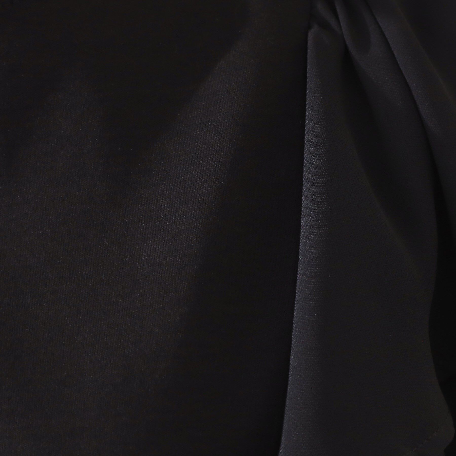 Couture broach「【接触冷感・UVカット・二の腕カバー】ラッフルフレアスリーブ」|Tシャツ・カットソー|