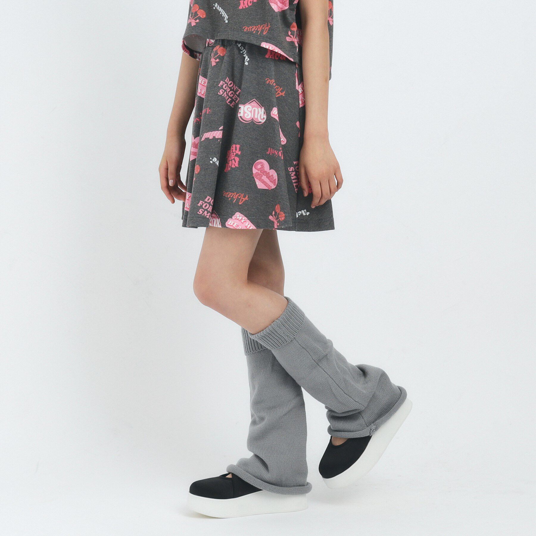 PINK-latte「【るーつくコラボ/ニコラ9月号掲載】総柄プリントフレアスカート」|スカート|