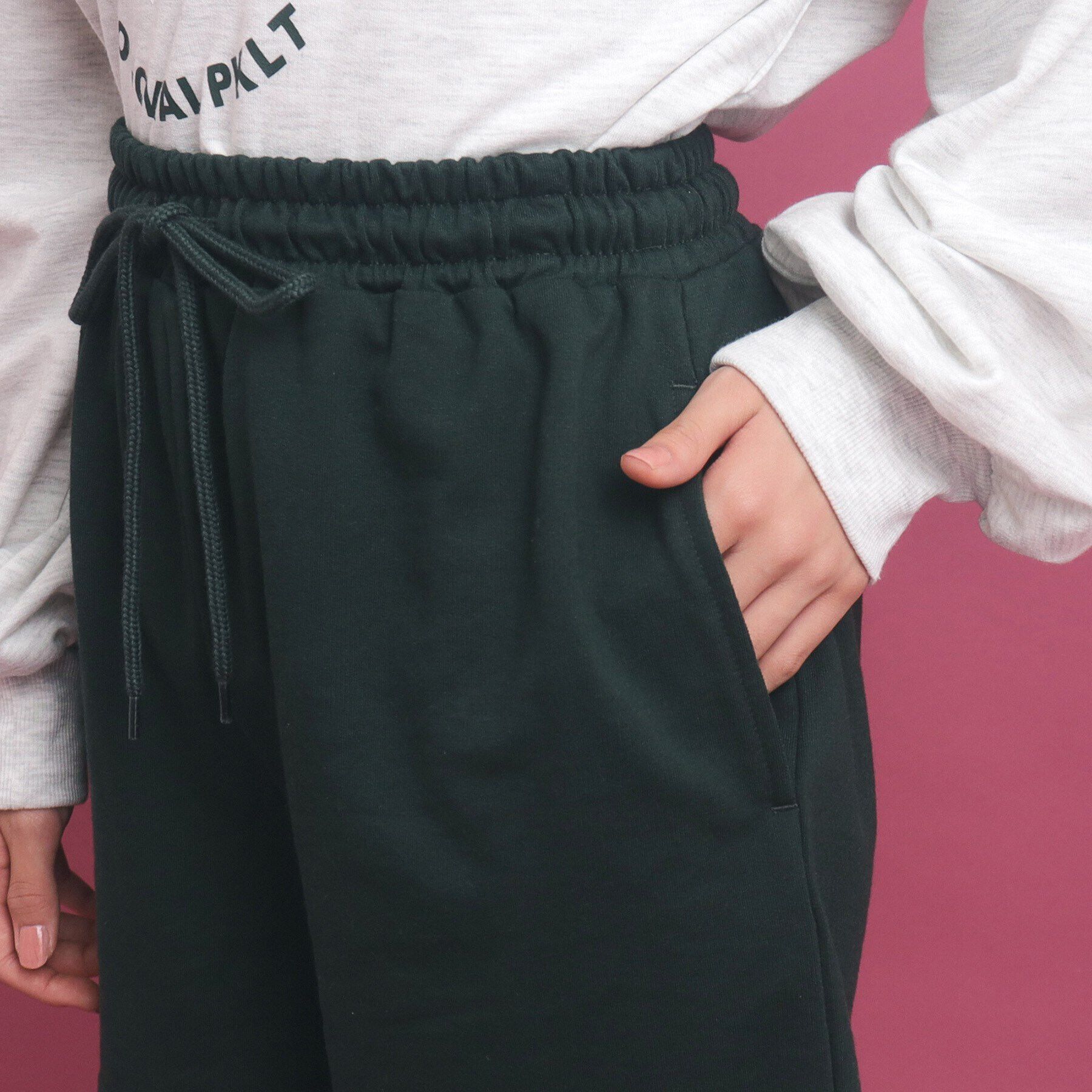 PINK-latte「【セットアップ】コットンミニ裏毛プルオーバー＆ショートパンツ」|その他|