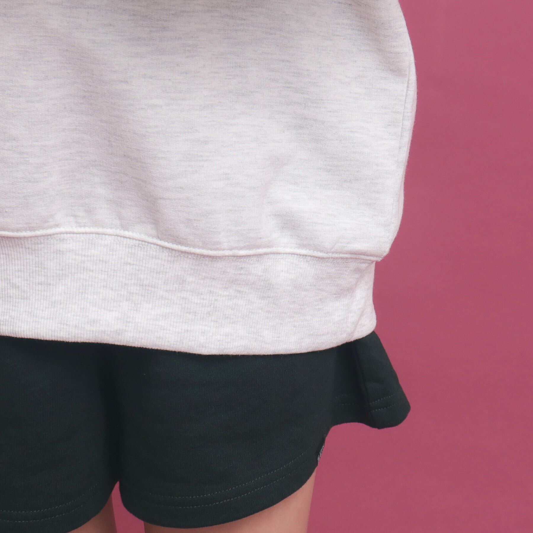 PINK-latte「【セットアップ】コットンミニ裏毛プルオーバー＆ショートパンツ」|その他|